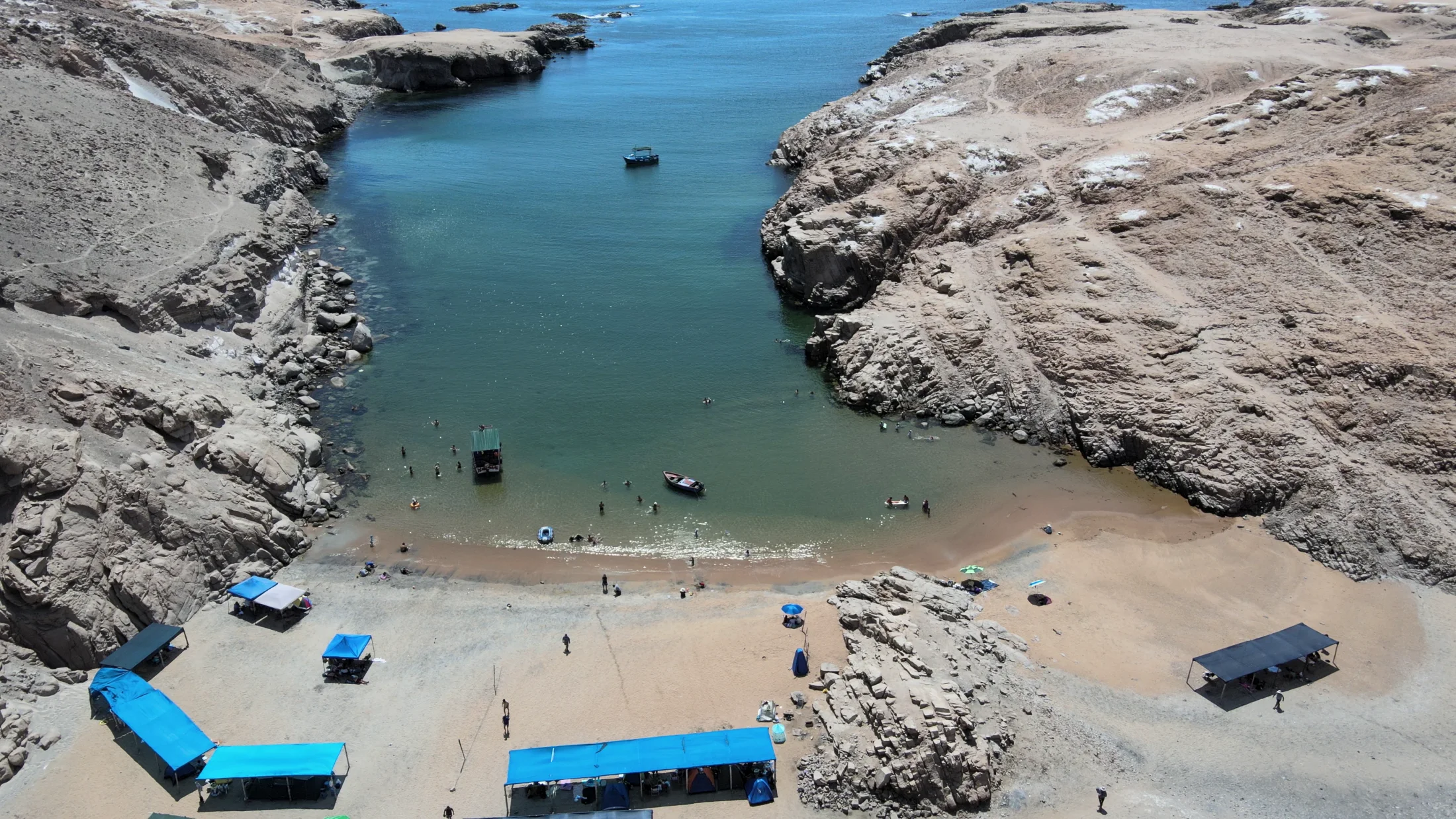 Caleta la Huata
