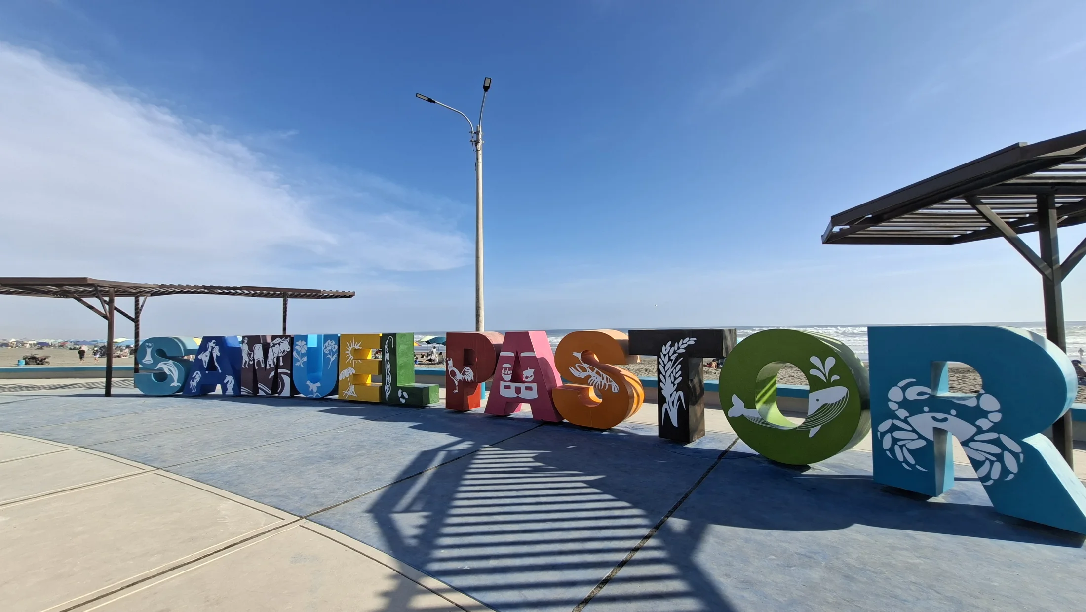 Malecón Turístico Plaza Miguel Grau (El Chorrito)