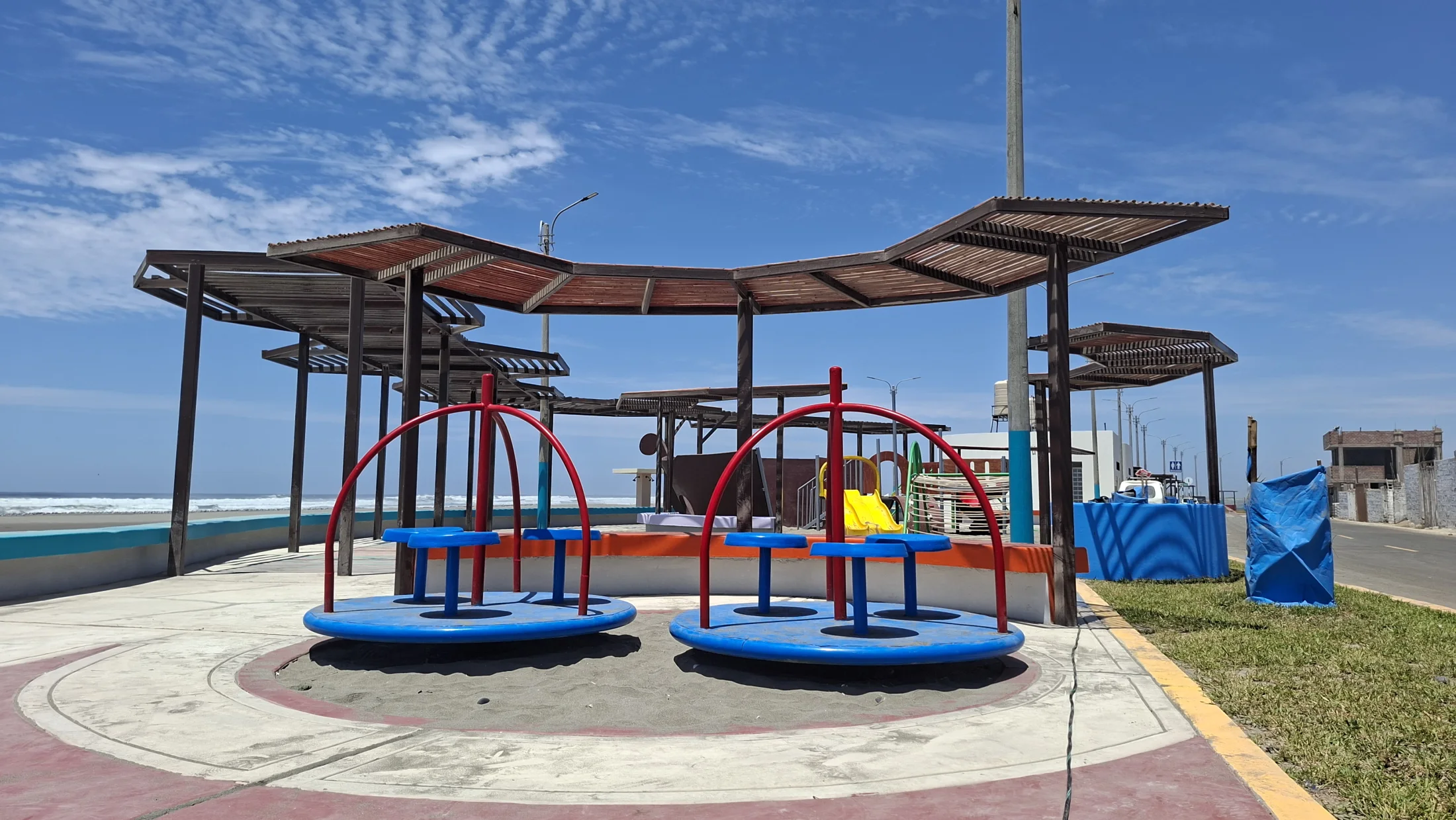 Malecón Turístico Plaza Miguel Grau (El Chorrito)