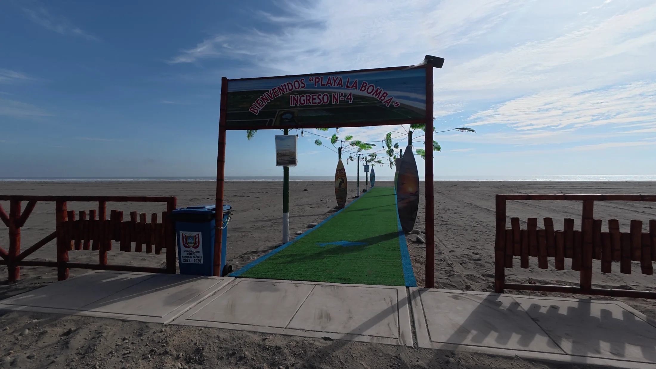 Playa La Bomba